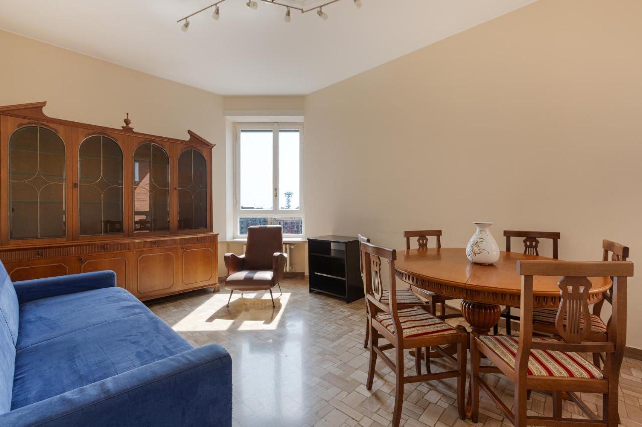 Milano - Roomy Apartment 300 M From M3 Affori Fn! Milão Exterior foto